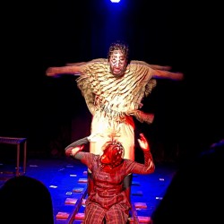 نمایش ایستگاه آخر | عکس