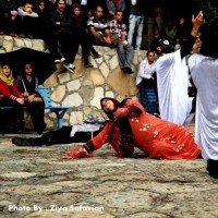 نمایش نهمین جشنواره بین المللی تیاتر خیابانی مریوان | گزارش تصویری تیوال از نمایش حیلانه / عکاس: سید ضیاالدین صفویان | عکس