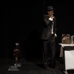 نمایش دو روی سکه | عکس