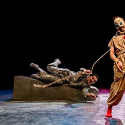 نمایش وودوو | عکس