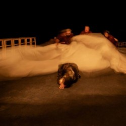 نمایش بجنب مکبث | عکس