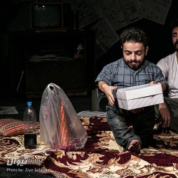 نمایش نبش قبر خاطرات یک مرد زنده که سال ها پیش مرده بود | عکس