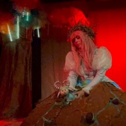 نمایش رویای برفی | عکس