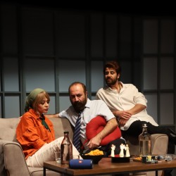 نمایش خرگوش | عکس