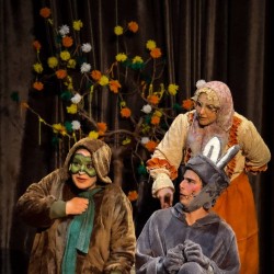 نمایش لبوبو در جنگل مهربانی | عکس