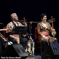 کنسرت گُلونی ( فرج علی پور و گروه تال ) | گزارش تصویری تیوال از کنسرت گلونی (فرج علی پور و گروه تال) / عکاس: علیرضا قدیری | عکس