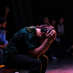 نمایش THE RAVEN | کلاغ | عکس
