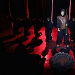 نمایش نقل سرخ | عکس