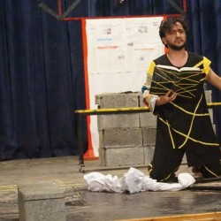 نمایش بـ/شر | عکس