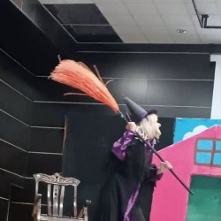 نمایش گل جادو | عکس