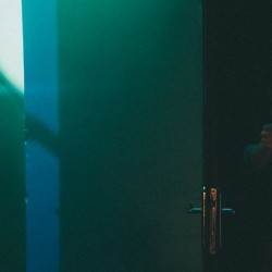 فیلم کوتاه ۲۴ساعت در خواب و بیداری | عکس