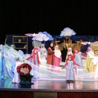 نمایش دنیا و یک روز عجیب | «دنیا و یه روز عجیب» در تالار اندیشه حوزه هنری روی صحنه رفت؛ | عکس