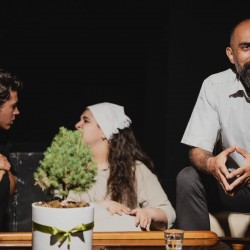 نمایش دوستان کمدی | عکس