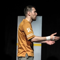 نمایش راه هایی برای فراموشی | عکس