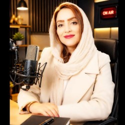 عکس شقایق مهرابی