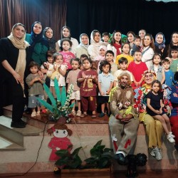 نمایش شاد و موزیکال خرگوش شعبده باز | عکس