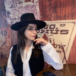عکس نیلوفر مهربانی