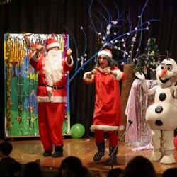 جشن زمستانه و آرزوی آدم برفی | عکس