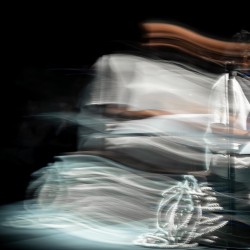 کنسرت-نمایش بی‌خوابی مردمان نجیب | عکس