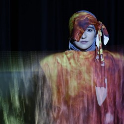 نمایش برای هانا (ویژه بانوان) | عکس