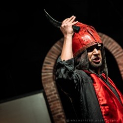 فیلم‌تئاتر چراغ تئاتر | عکس