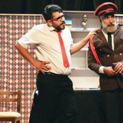 نمایش خانم و آقای قوچی | عکس