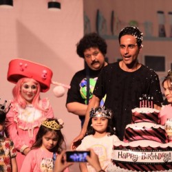 نمایش جادوی روز تولد | عکس