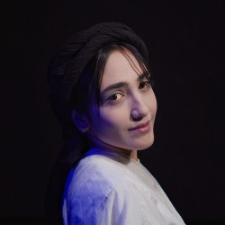 نمایش دروغگو | عکس