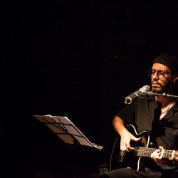 نمایش آ | عکس