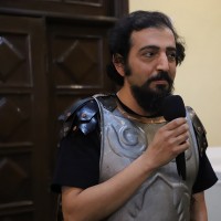 نمایش مکبث الدوله | مراسم شب چراغ نمایش مکبث الدوله شب گذشته با حضور بهروز غریب پور و عزت الله رمضانی فر در میان استقبال با شکوه تماشاگران و هنرمندان سینما و تئاتر کشور برگزار شد. | عکس