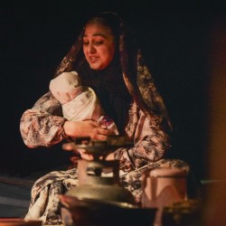 نمایش آوازهای سر شام | عکس