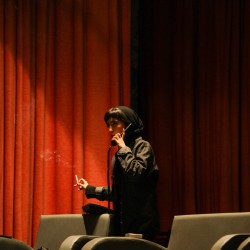 نمایش خواهران | عکس