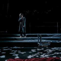 نمایش کارنامه‌ی بندار بیدخش | عکس