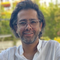 عکس پیام خاکپور
