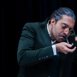 نمایش بازیگر سایه‌ها | عکس