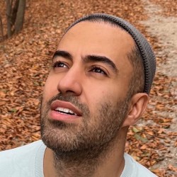 عکس علی برزآبادی