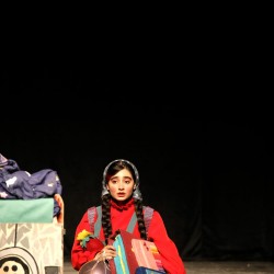 نمایش همه چی وردار | عکس