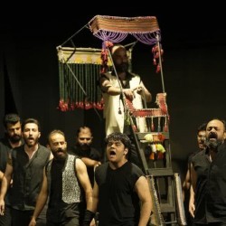 نمایش داستان پرخواب چشم | عکس