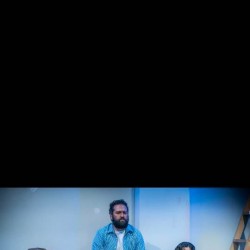 فیلم‌تئاتر خروس لاری | عکس