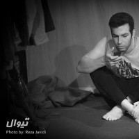 نمایش کار هنرپیشه روی خود | گزارش تصویری تیوال از نمایش کار هنرپیشه روی خود / عکاس:‌ رضا جاویدی | عکس