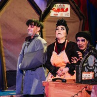 نمایش مغازه خودکشی | نمایش «مغازه خودکشی» دو اجرایی شد | عکس