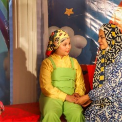 نمایش رویای شیرین | عکس