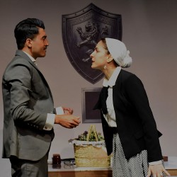نمایش سفارتخانه | عکس