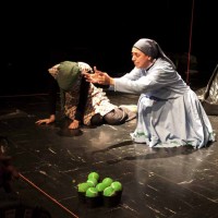 گزارش تصوری نمایش اثر پرتوهای گاما بر روی گلهای همیشه بهار ساکنین کرۀ ماه / عکاس: بشیر زاهدی - علیرضا مویدی | عکس