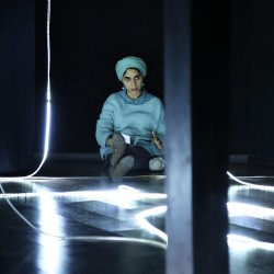 نمایش ۴+ یک روایت از رها دختر خانم عضدی | عکس