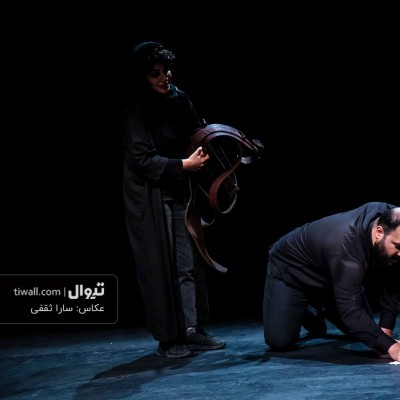 گزارش تصویری تیوال از نمایش پرونده ناتمام / عکاس: سارا ثقفی | عکس