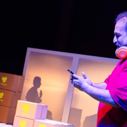 نمایش به یک قاتل ساده نیازمندیم | عکس