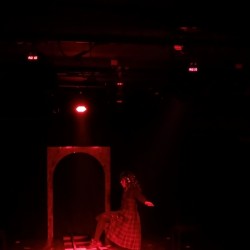 نمایش ایستگاه آخر | عکس