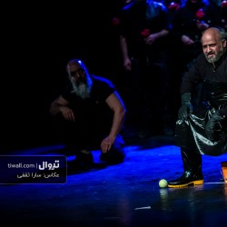 نمایش کشتارگاه | دیوار | عکس