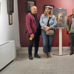 نمایشنامه‌خوانی خرس | عکس